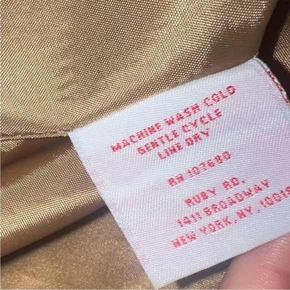 Ruby Rd- Gold Jacket - Picture 8 of 8